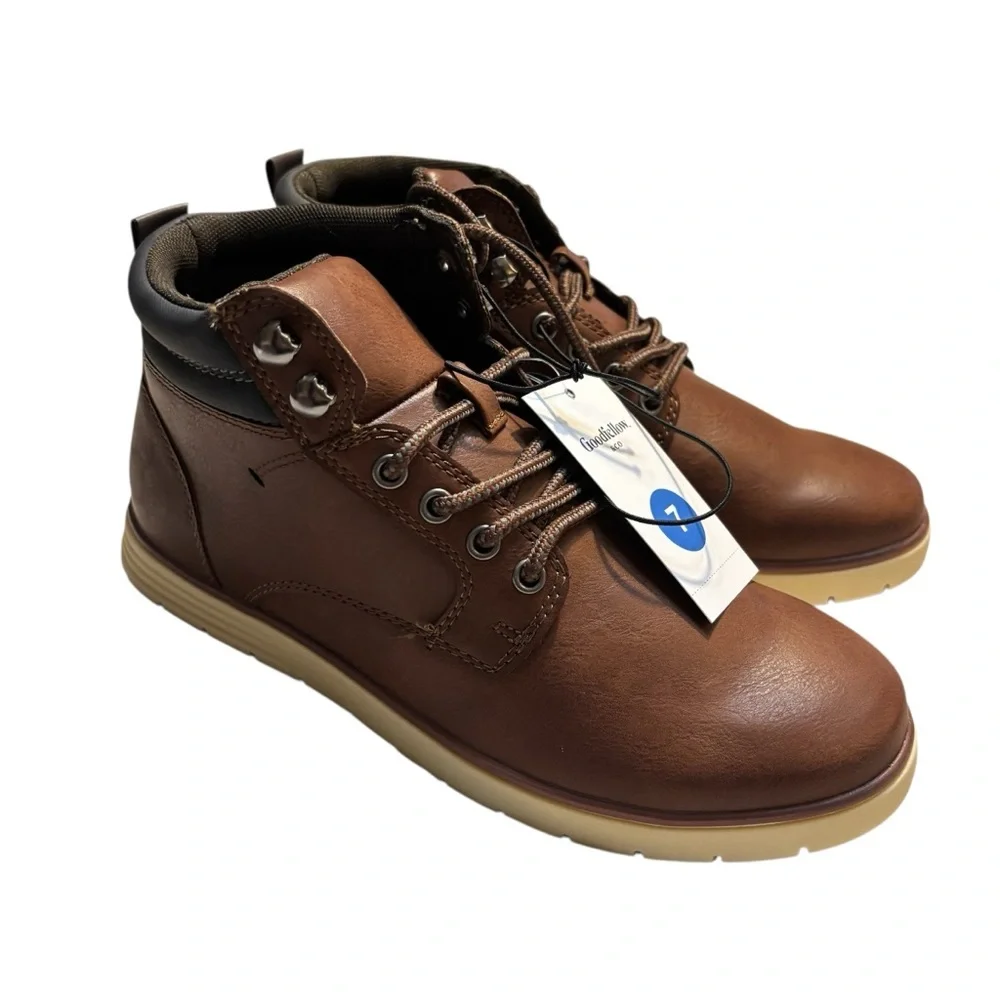 NWT Sneaker Boots Size 7 Goodfellow & Co Maxwell Brown Lace-Up Chukka High-Top